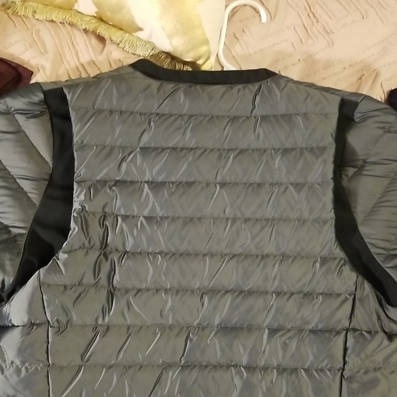 Nike golf jacket - Picture 6 of 12